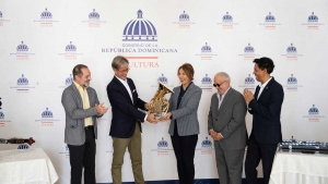 Ministerio de Cultura recibe una donaci&oacute;n de instrumentos musicales por parte de la Embajada de Alemania