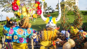 Presidente Abinader instituye por decreto los Premios Anuales del Carnaval Dominicano