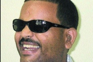 Monte Plata: Edgar Reyes narra c&oacute;mo ha logrado descollar en la literatura pese a ser no vidente