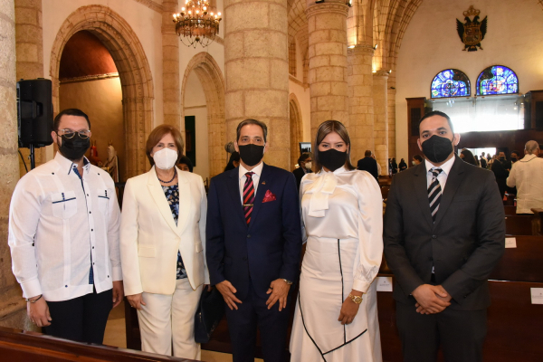 Ofician misa de acci&oacute;n de gracias por el XXI aniversario de la creaci&oacute;n del Ministerio de Cultura