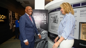 Editora Nacional pone en circulaci&oacute;n libros sobre la obra de Mateo Morrison en la Feria del Libro 2024