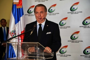 El Ministerio de Cultura pospone operaciones de compras y contrataciones pendientes