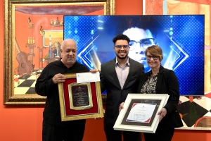 Cultura entrega premios Anual de M&uacute;sica Cl&aacute;sica y Popular y Nacional de Artes Visuales