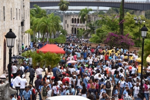 Los nueve d&iacute;as en que el libro conquist&oacute; la Ciudad Colonial de Santo Domingo