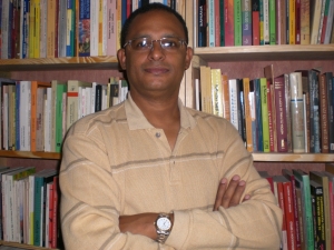 La FILSD reconocer&aacute; la trayectoria literaria del escritor y poeta Miguel &Aacute;ngel Forner&iacute;n