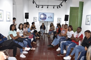 Espacio Joven, acercando la literatura a la generaci&oacute;n digital en la Feria del Libro 2022