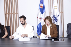 Firman acuerdo para celebraci&oacute;n de la Design Week RD 2023