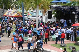 Estudiantes protagonizan el primer d&iacute;a de la Feria Regional del Libro y la Cultura en Monte Plata
