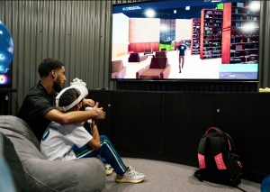 La Feria Internacional del Libro invita a disfrutar de un viernes de libros, tecnolog&iacute;a y cultura