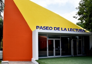 Primer d&iacute;a de la Feria del Libro con una extensa agenda literaria y art&iacute;stica