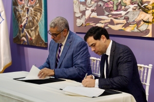 Ministerio de Cultura y APEC firman convenio para fortalecer la formaci&oacute;n cultural y art&iacute;stica