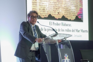 Adolfo Roitman presenta en la Feria del Libro obra sobre la clave de la profec&iacute;a de los rollos del mar Muerto
