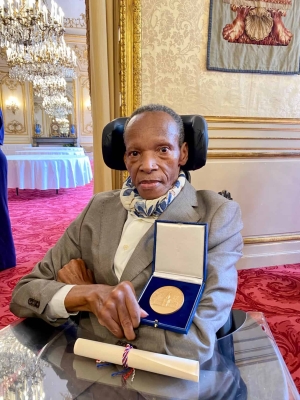 Ministra de Cultura lamenta el fallecimiento del artista pl&aacute;stico Vicente Pimentel