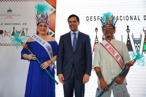 Ministro de Cultura anuncia desfile de Carnaval con m&aacute;s de 5 millones en premios