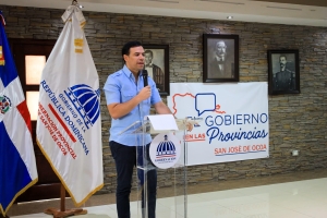 Roberto &Aacute;ngel reafirma su compromiso de atender las necesidades culturales en Saman&aacute; y San Jos&eacute; de Ocoa