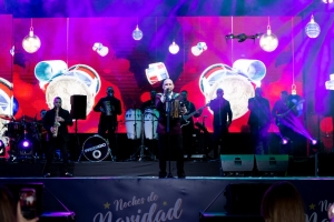 A ritmo de El Prodigio y la S&uacute;per Banda, arranca &lsquo;Noches de Navidad&rsquo; en la Plaza de la Cultura