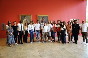 Expertos abordan en panel la experiencia de la Escuela de M&uacute;sica T&iacute;pica &Ntilde;ico Lora en la formaci&oacute;n de estudiantes