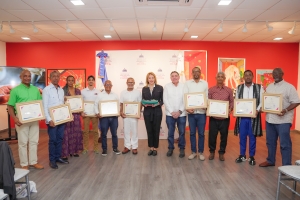 Cultura reconoce la trayectoria de 12 artesanos en el D&iacute;a del Artesano Dominicano