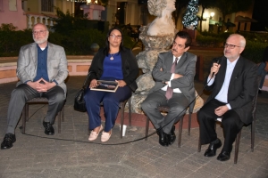 Entre an&eacute;cdotas y poes&iacute;as le rinden homenaje p&oacute;stumo al poeta Alexis G&oacute;mez Rosa