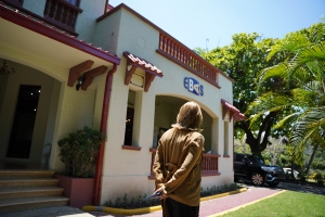 Ministra de Cultura viaja a Santiago para supervisar avances en remodelaci&oacute;n de centros culturales