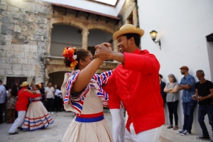 RD inaugura proyecto oferta pa&iacute;s sobre la ense&ntilde;anza de bachata y merengue