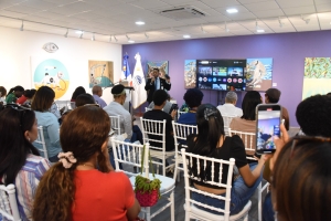 Ministerio de Cultura imparte talleres sobre fotograf&iacute;a m&oacute;vil y Whatsapp Negocios para emprendedores culturales
