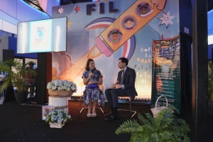 Roberto &Aacute;ngel Salcedo encabeza presentaci&oacute;n de dos libros de Rosanna Rivera en la Feria del Libro