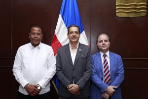 Ministerio de Cultura anuncia celebraci&oacute;n en Puerto Plata del Festival del Libro y la Cultura