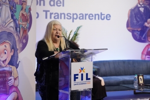 La escritora Blanca Salcedo presenta y firma su obra m&aacute;s reciente en la Feria del Libro