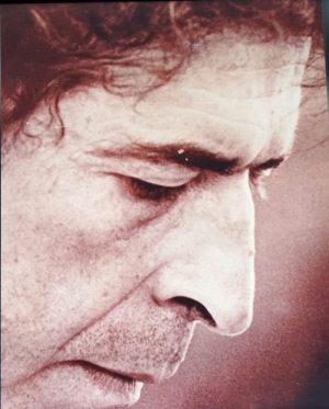 El ministro de Cultura, Eduardo Selman, lamenta la muerte de Iv&aacute;n Tovar