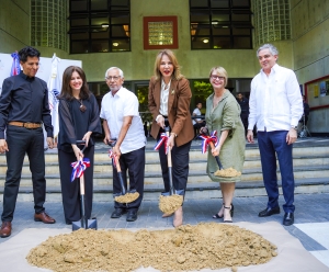 Ministra de Cultura da primer picazo para la remodelaci&oacute;n del Conservatorio Nacional de M&uacute;sica